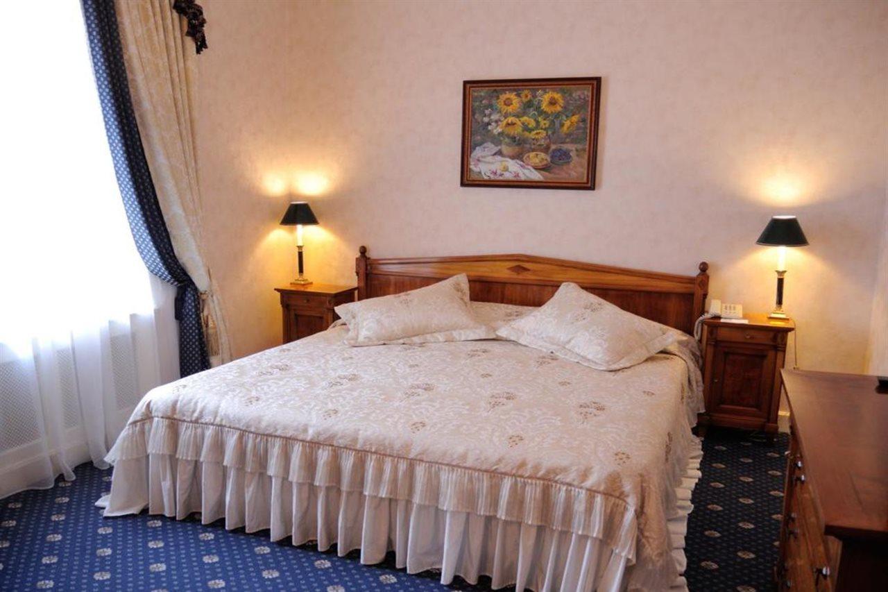 Grand Hotel Ukraine Dnipro Bagian luar foto