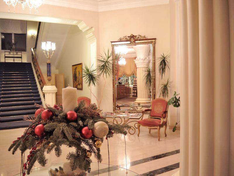 Grand Hotel Ukraine Dnipro Bagian luar foto