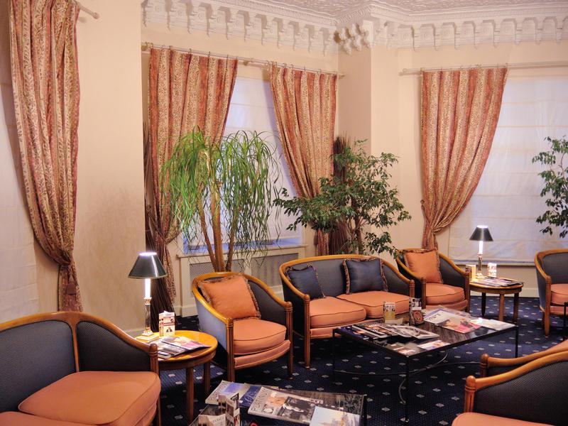 Grand Hotel Ukraine Dnipro Bagian luar foto